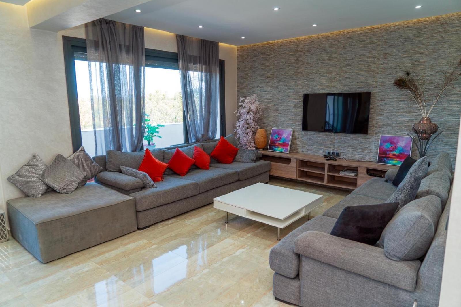Luxury 3 Bedroom Panoramic Views In Hotspot With Fibre Optic Wifi And Netflix Tanger Kültér fotó